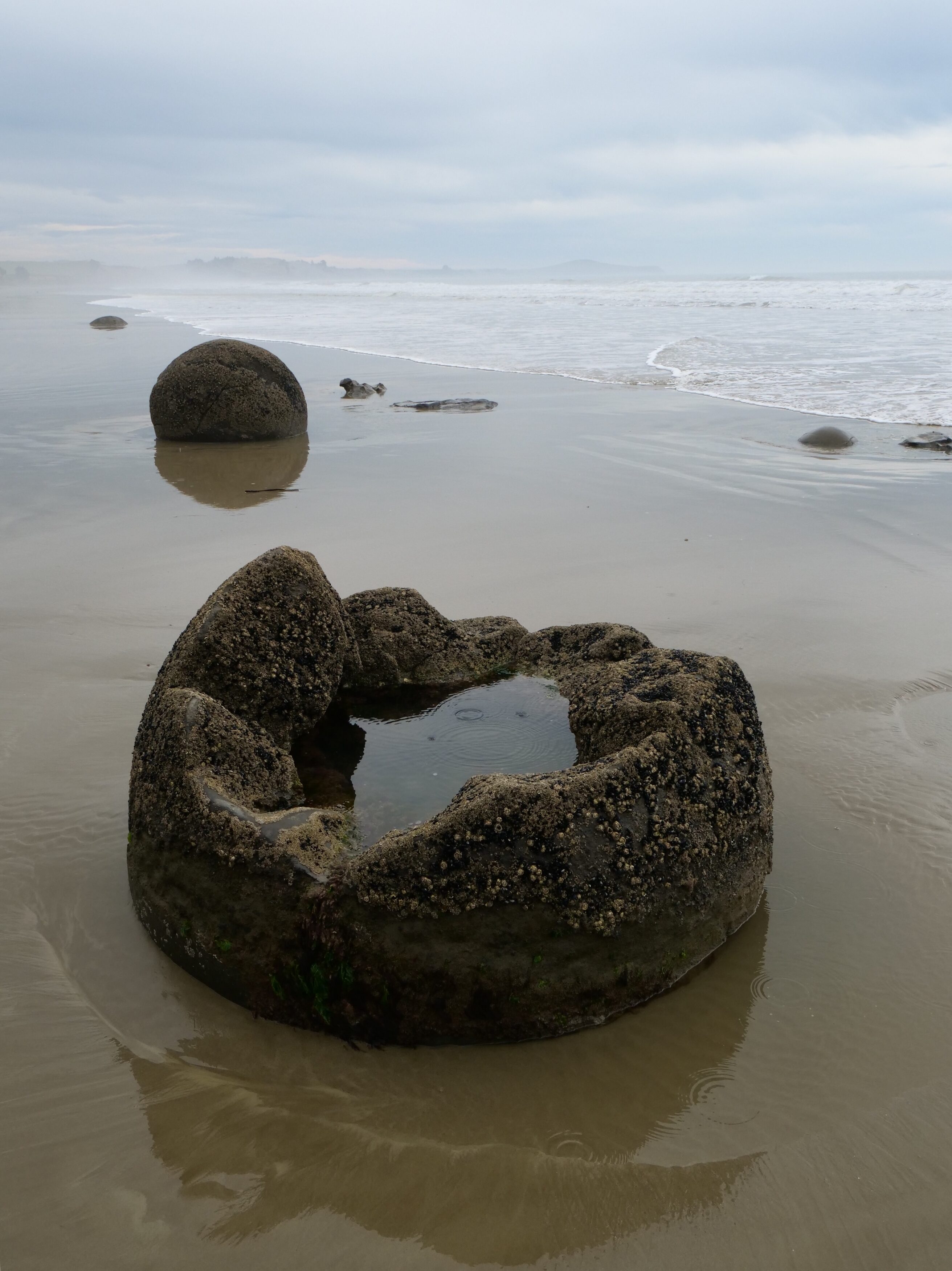 Grand sands: (#21 in series: Moeraki Boulders, New Zealand) – Pelican Yoga